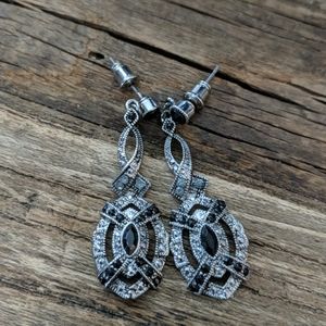 Vintage Silver and black costume Jewelry Earrings
